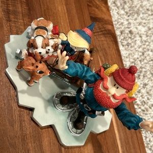 Rudolph and the island of misfit toys.  Good friends stick together